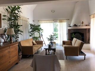  Maison  vendre 8 pices 210 m