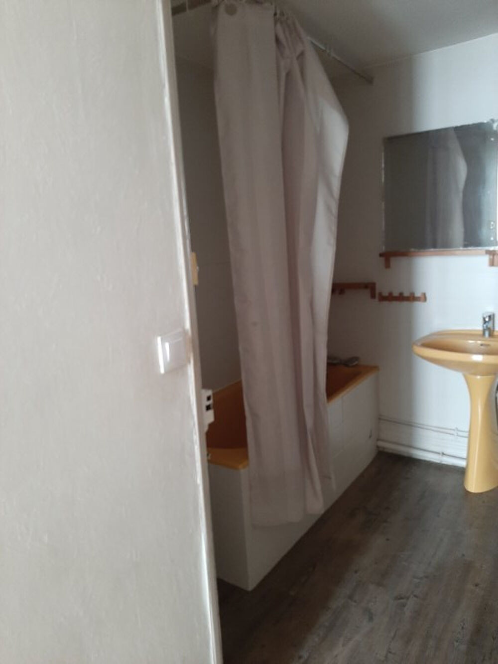 Location Appartement SUPERBE T5  colocation CENTRE VILLE Besancon