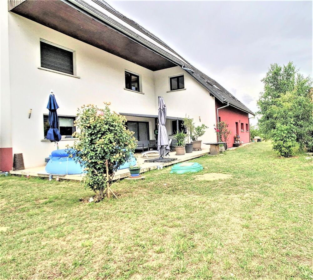 Vente Maison Maison d'architecte à Saint-Bernard – 5 chambres, 20 ares et volumes d'exception Saint-bernard