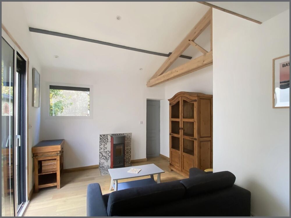 Quartier Perverie Nantes - Charmante maison en pierre rénovée avec goût.