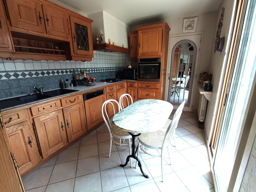 Très Belle Maison Individuelle 7P 5CH Quartier Prisé à Cormeilles en Parisis