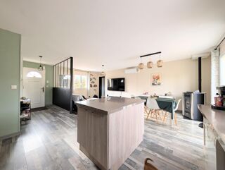 Vente Maison Maison Familiale économique, 4 chambres avec terrain intime Saint-yzan-de-soudiac