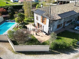  Maison  vendre 6 pices 213 m