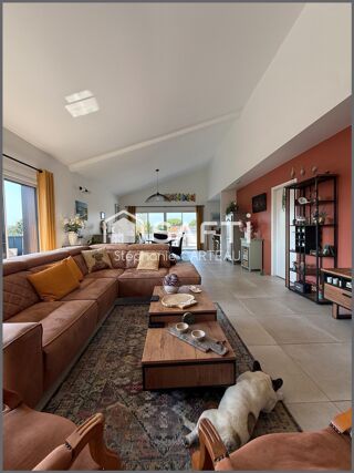  Appartement à vendre 5 pièces 143 m²