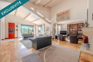  Maison  vendre 12 pices 377 m