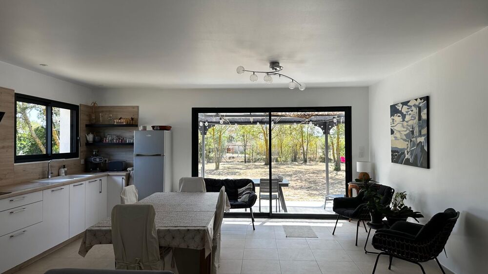 Plain-pied 2024  Villemoustaussou  1 500 m²