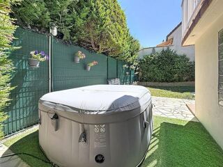 Vente Maison Maison familiale sans travaux avec garage 3 véhicules et jardin arboré Thiais