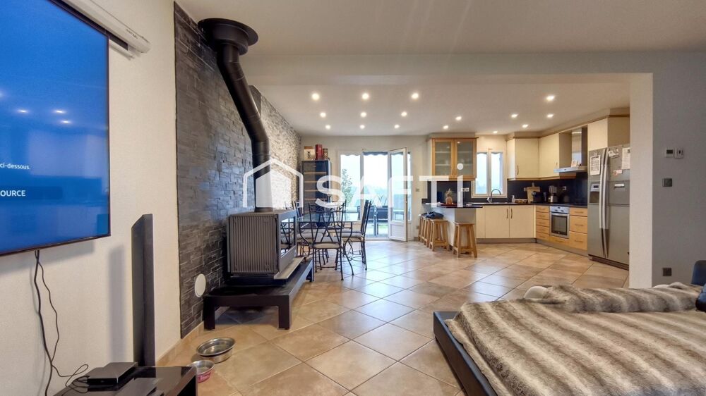 Vente Maison Maison 7 pièces, 4 chambres,piscine, 880m2 jardin Orgerus