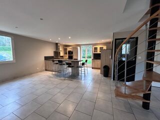  Maison � vendre 6 pi�ces 195 m�