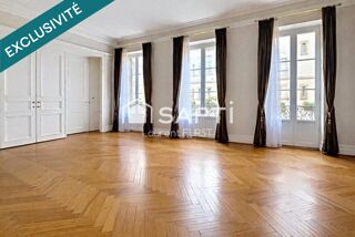  Appartement à vendre 6 pièces 158 m²
