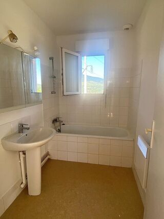  Maison à louer 4 pièces 95 m²