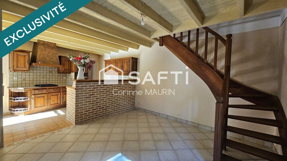 Vente Maison À 6 km à l'ouest de Barbezieux, charmante maison ancienne avec dépendance et jardin, idéale pour une vie de famille Barbezieux-saint-hilaire