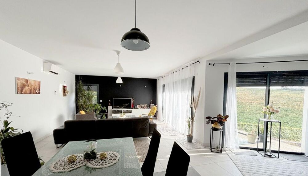 Maison 6 pièces 192 m² · à Montastruc-la-Conseillere · 192 m² · 548 000 €