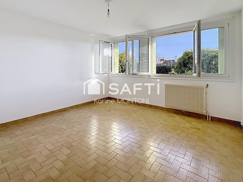 Premier achat ou investissement locatif avec des travaux : Appartement T3 au calme, sans vis à vis à et proximité des commodités