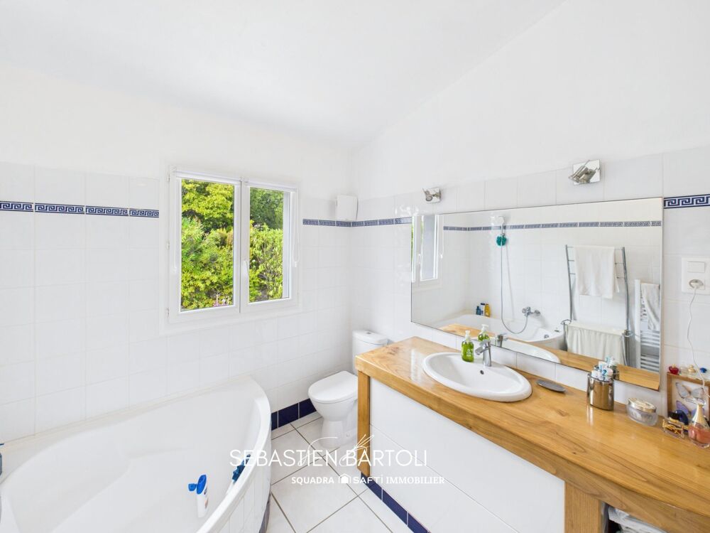 à vendre  Maison Ste Lucie De Porto Vecchio (20144)