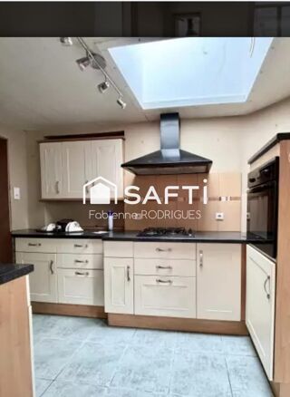  Maison � vendre 8 pi�ces 150 m�