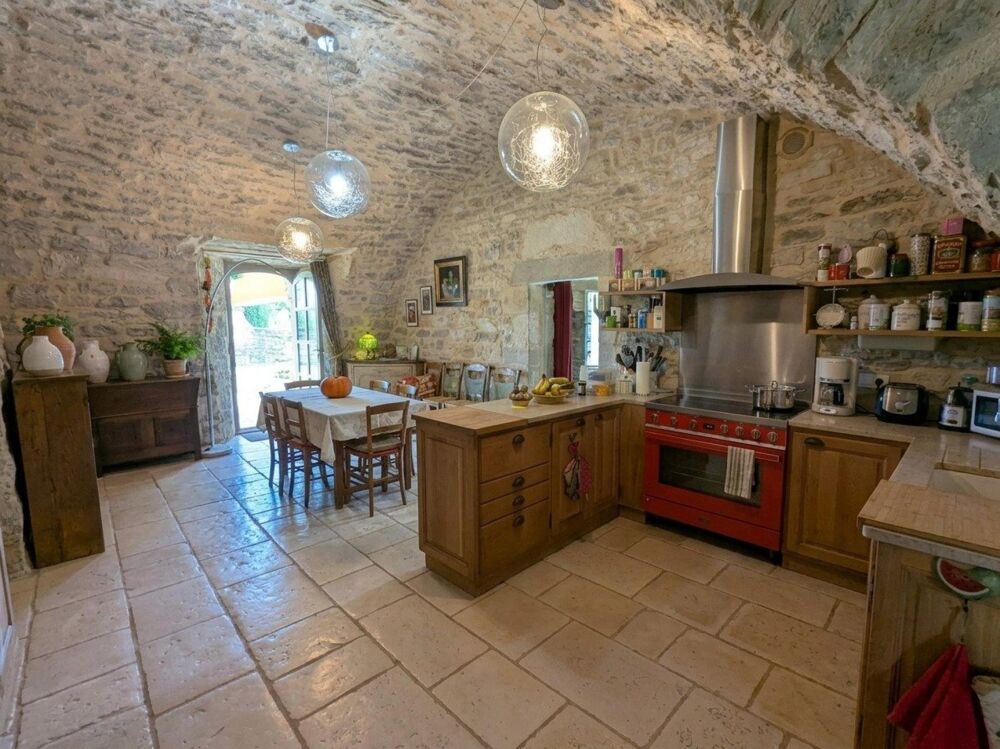à vendre  Propriété/château Limogne-en-Quercy (46260)
