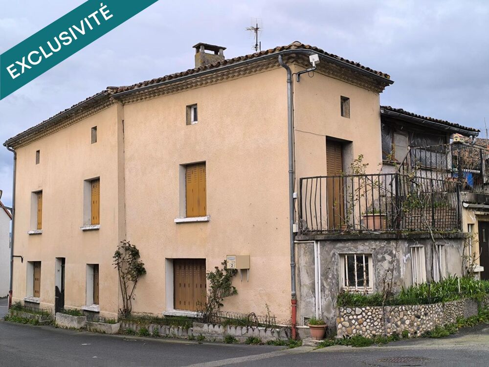 Maison de ville à rénover fort potentiel, beaux volumes, garage, terrasse