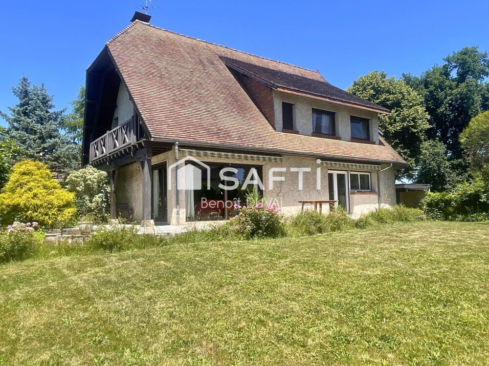 Maison de 190 m² - 6 chambres - 1100 m² de jardin