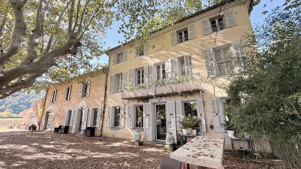 À vendre  Domaine de caractère à Vidauban (Var)