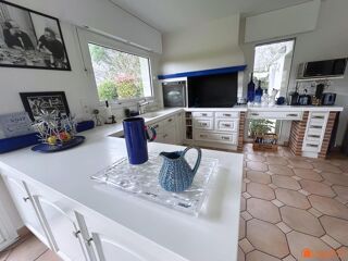  Maison � vendre 8 pi�ces 220 m�