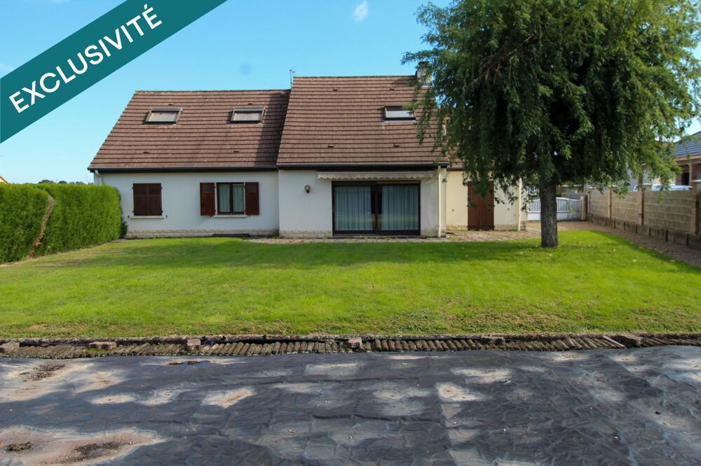 Spacieuse maison avec double garage