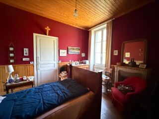  Propriété/château à vendre 15 + pièces 460 m²