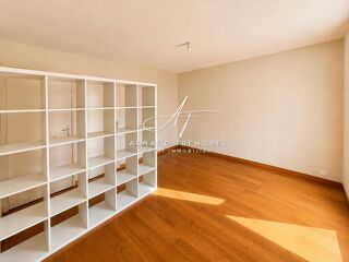  Appartement à louer 3 pièces 47 m²