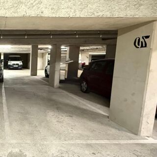  Parking / Garage � vendre 12 m�