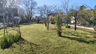  Terrain à vendre 579 m²