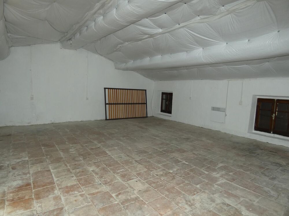 Vente Maison Maison de village 117m² avec cour et garage à vélo Lezignan-corbieres