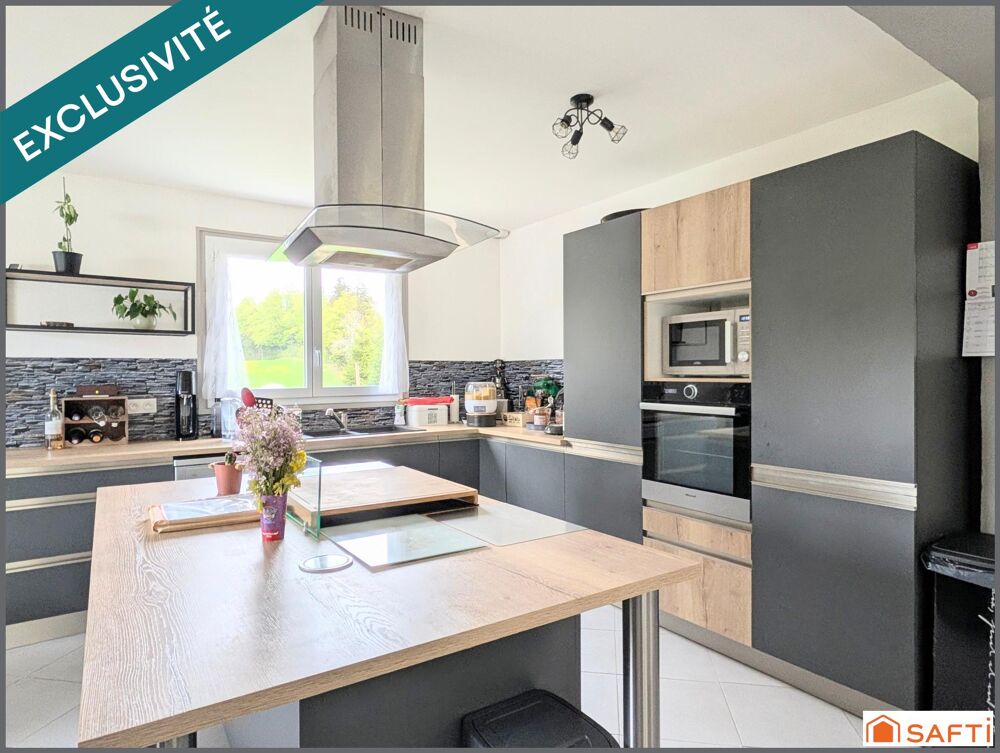 Maison 150 m² + appartement 70m²  Terrain 2 000 m²  St-Laurent-en-Grandvaux