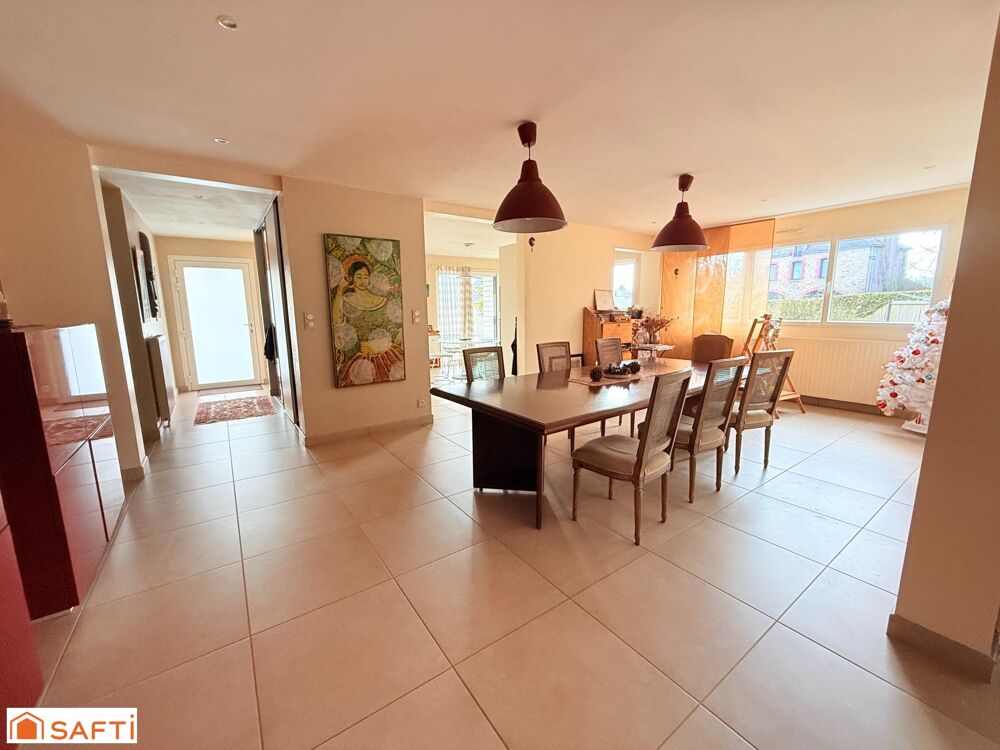 Vente Maison SPLENDIDE DEMEURE DE 364 M2 SUR TERRAIN DE 902 M2 A REGUINY Réguiny