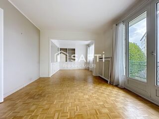  Appartement à louer 4 pièces 85 m²