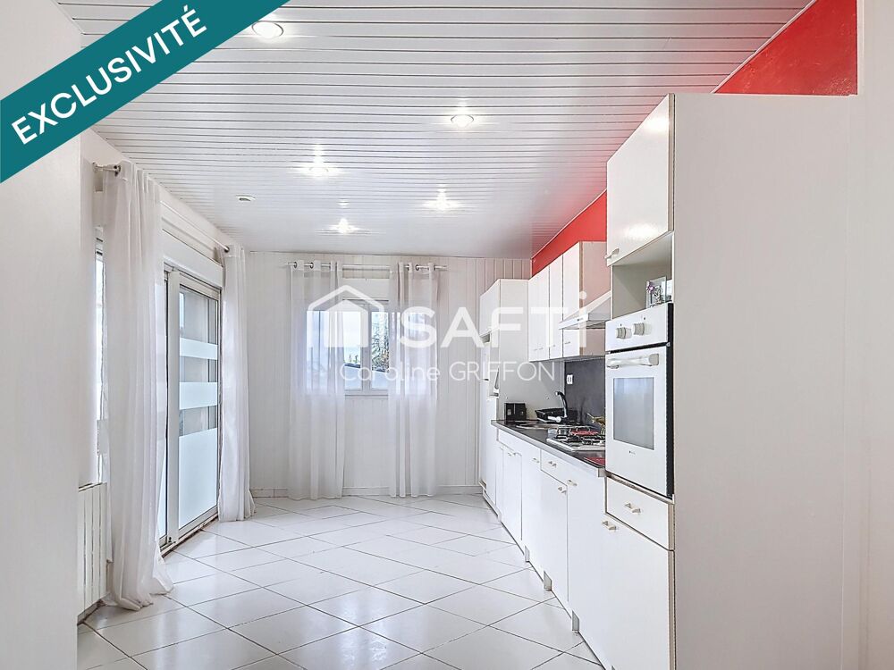 Vente Maison Maison de bourg lumineuse 3 chambres avec garage Le longeron