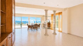  Maison à vendre 8 pièces 245 m²