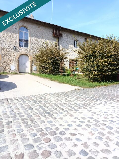   Bel Appartement rnov dans dpendances de Chteau Appartement - 4 pice(s) - 99 m