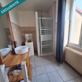  Immeuble � vendre 203 m�