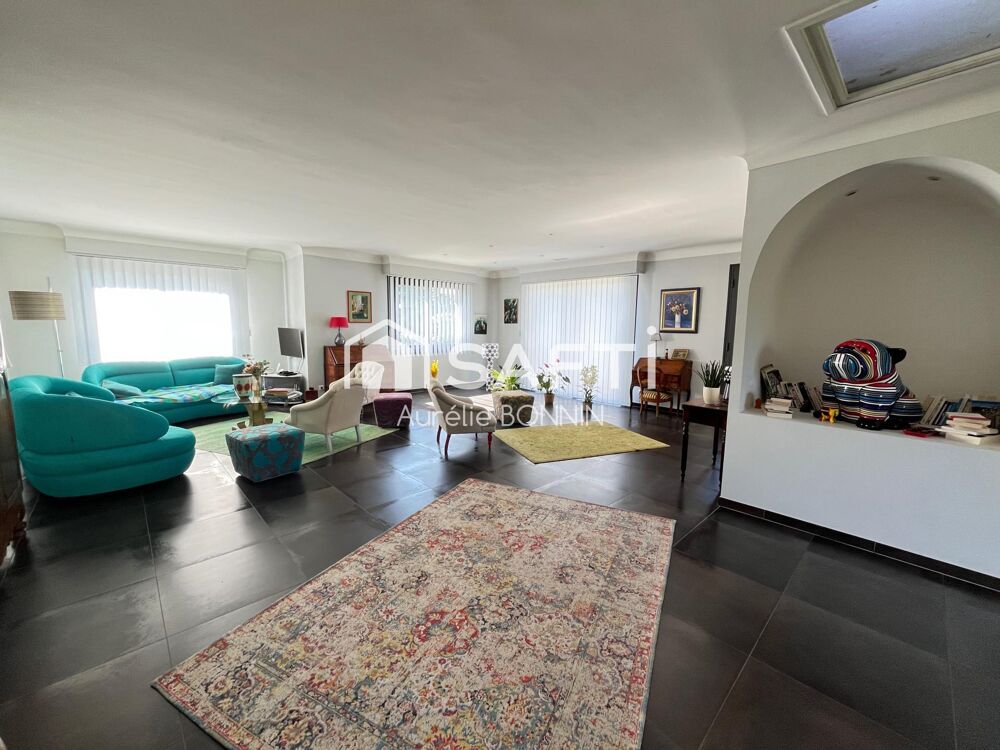 Talence superbe villa 5 chambres rénovée par un architecte sur un terrain de plus de 900m2