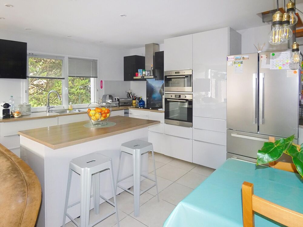 Vente Maison Villa 125m² 4 chambres dont 2 au rez de chaussée sur terrain piscinable de 375m² Badens
