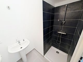  Appartement � vendre 4 pi�ces 79 m�