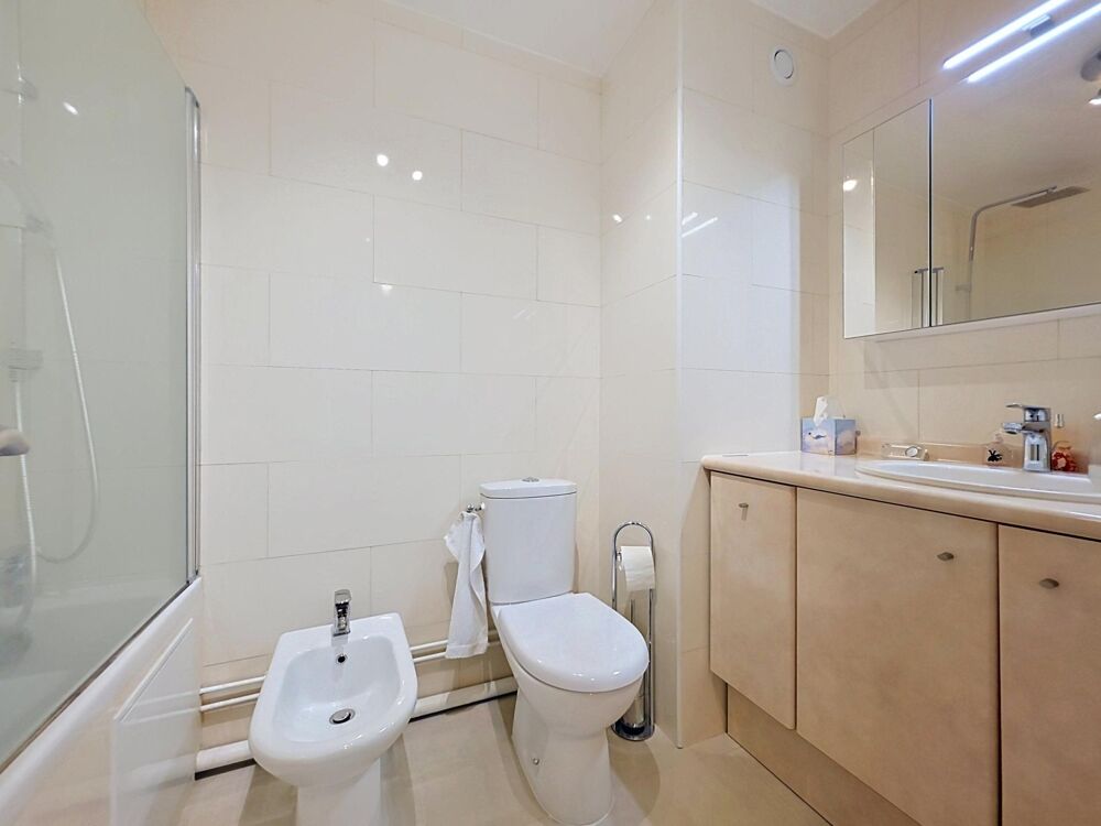 � vendre  Appartement Les Lilas (93260)