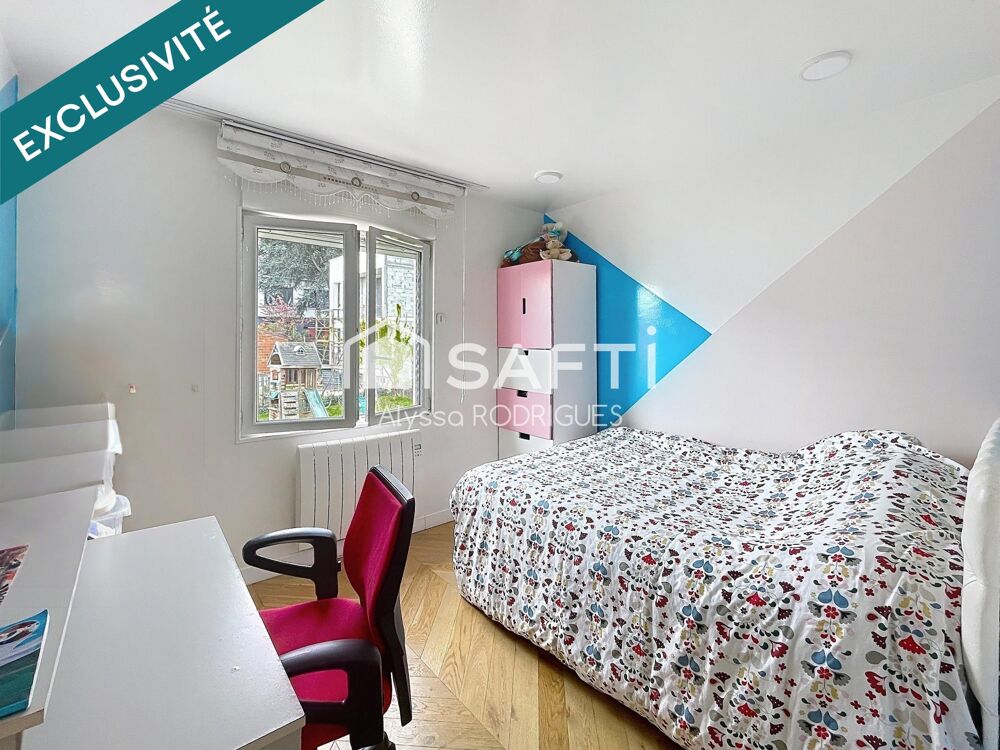 Vente Maison Maison avec deux appartements indépendants, idéale pour investissement locatif ou grande famille. Sannois