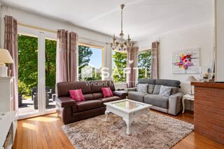 Vente Maison Quatre chambres, un grand jardin arboré et une terrasse de 80 m² : une maison où la vie de famille prend toute sa place. Verneuil-en-halatte