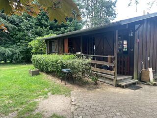 Maison à vendre 15 + pièces 180 m²