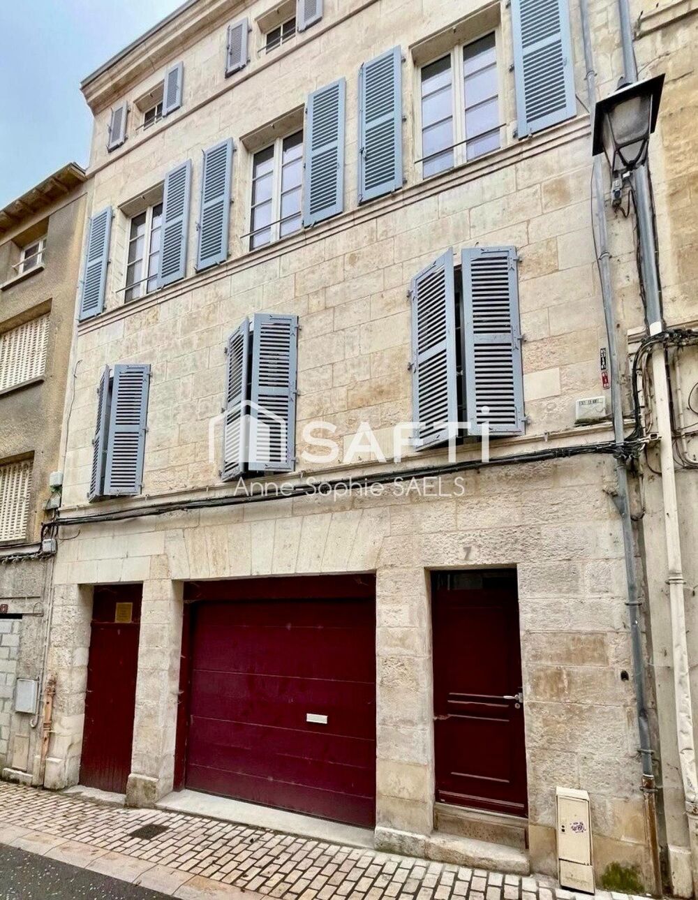 Maison de caractère avec garage en hyper centre