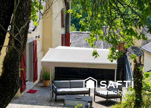   MAISON FAMILIALE de 200m² AVEC JARDIN ET GARAGE Maison - 9 pièce(s) - 200 m²