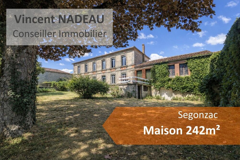 Maison - 7 pièces - 242 m²