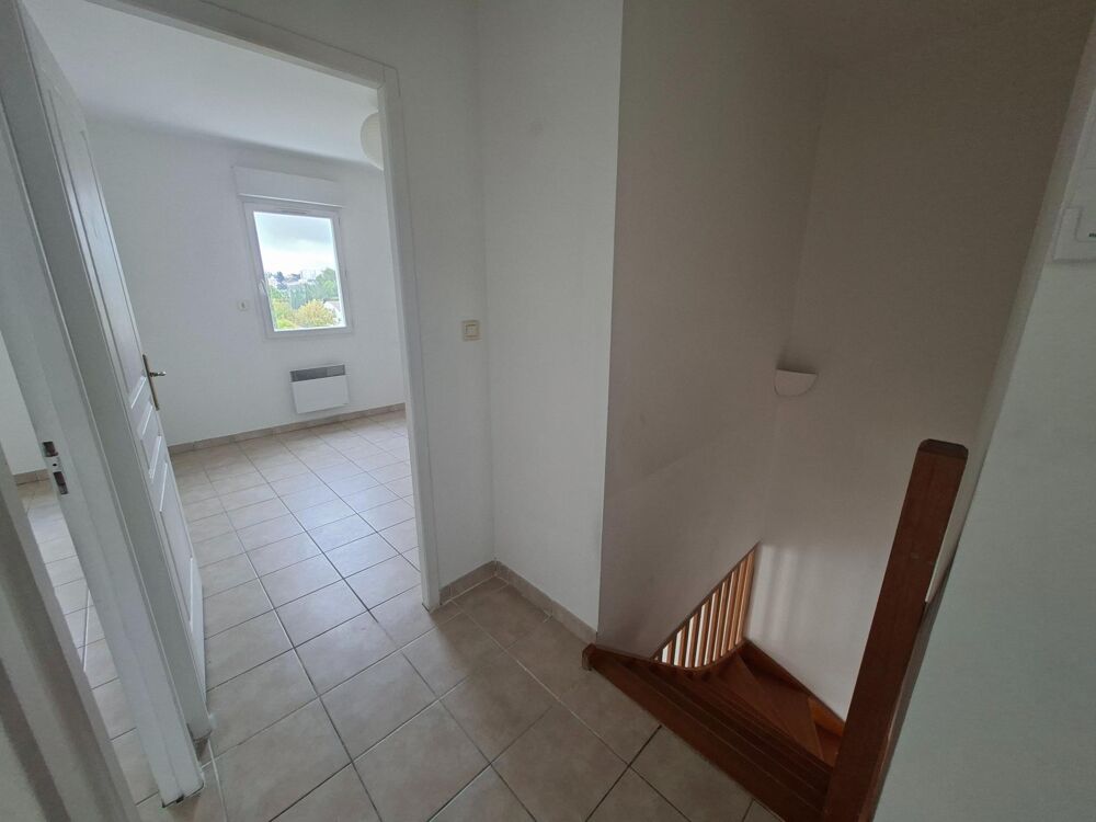 Une maison 95 M2 3CH jardin garage