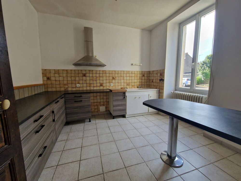 Maison 4 pièces 85 m² · à Thevet-Saint-Julien · 85 m² · 69 000 €